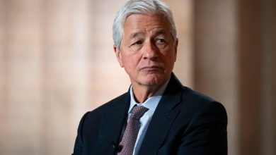Photo of Trump sues JPMorgan Chase and CEO Jamie Dimon for $5B over alleged ‘debanking’
